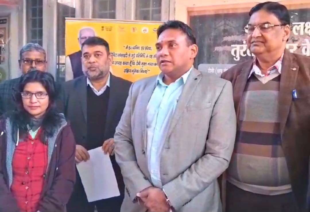 *सामुदायिक सहभागिता की मिशाल बने स्वास्थ्य सचिव डॉ. आर राजेश