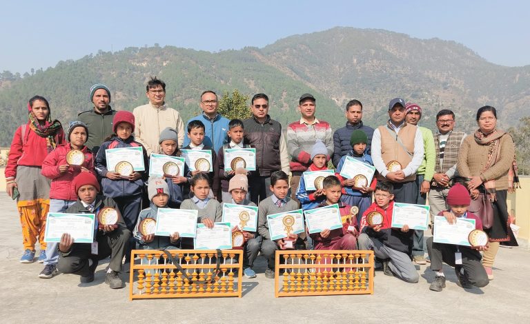 डायट गौचर में स्तरीय अबेकस प्रतियोगिता का हुआ आयोजन -