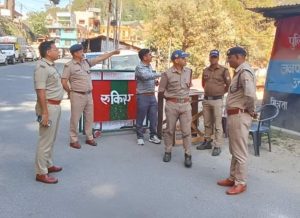 आगामी लोकसभा के दृष्टिगत पुलिस अधीक्षक चमोली द्वारा कर्णप्रयाग, नारायणबगड,
