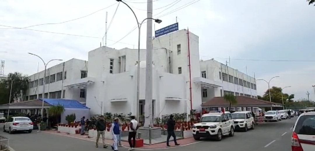 उत्तराखंड में खिलाड़ियों के 4% आरक्षण को विधानसभा पटल पर