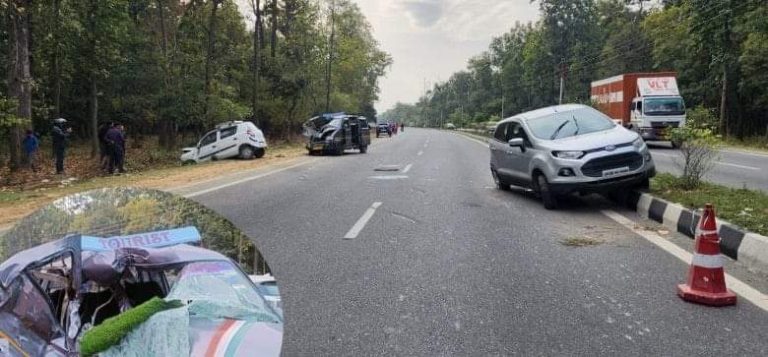 देहरादून :कारों की टक्कर में रुद्रप्रयाग निवासी तीन व्यक्तियों की