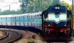 देहरादून से प्रयागराज जाने वाली ट्रेन के समय सारिणी में किया बदलाव, यहाँ पढ़े नया शेड्यूल 