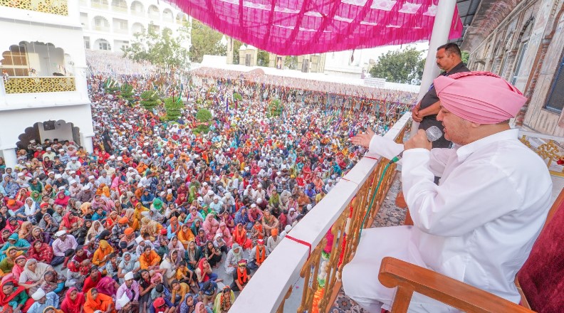 श्री झण्डे जी मेले की दिव्यता को श्रद्धापूर्वक आत्मसात कीजिए- महाराज 