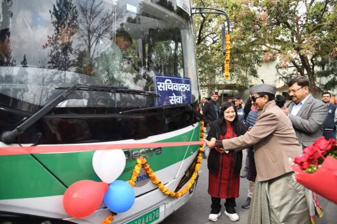 सचिवालय कार्मिकों के लिए इलेक्ट्रिक बस सेवा शुरू