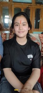 उत्तराखंड बोर्ड परीक्षाओं में 12वीं में पीयूष प्रियांसी रावत ने