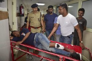 देर रात देहरादून पुलिस से मुठभेड़ में घायल अपराधी है