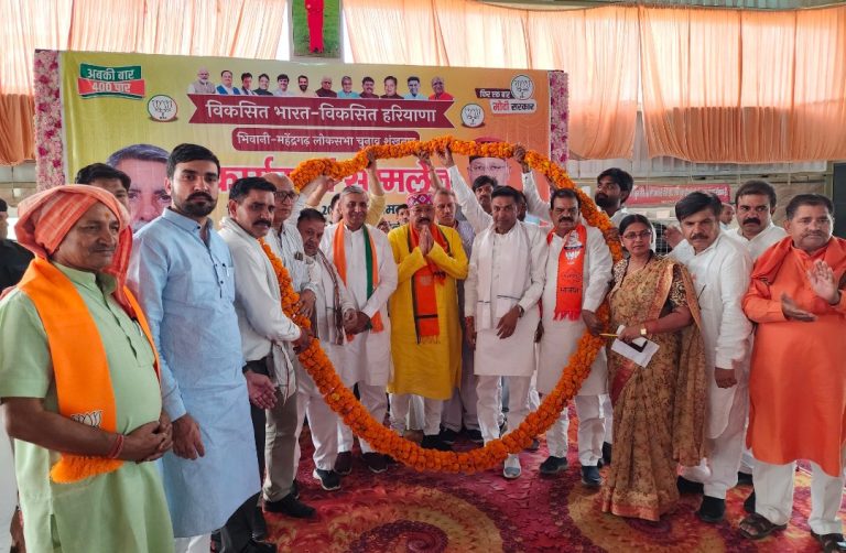 *कांग्रेस ने देश को घोटालों के अलावा कुछ नहीं दिया: