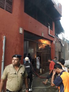 ऋषिकेश :गौशाला में आग लगने से 3गौवंश की मौत 7