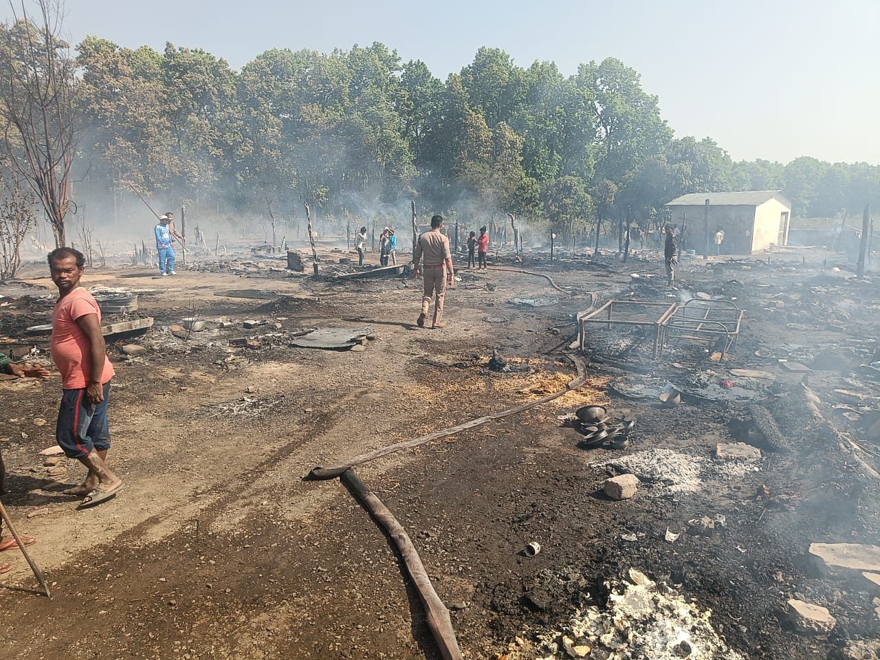 एक बार फिर दहली अस्थायी राजधानी देहरादून की झुंगीयां: -