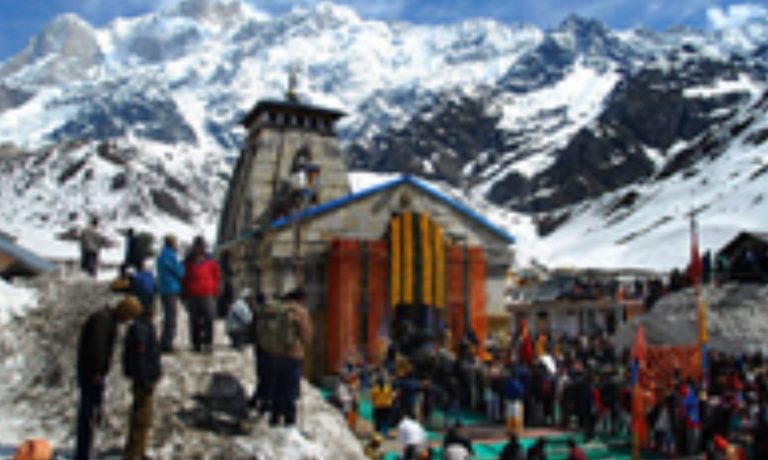 चारधाम यात्रा में अब तक 62 तीर्थयात्रियों की मौत, सबसे