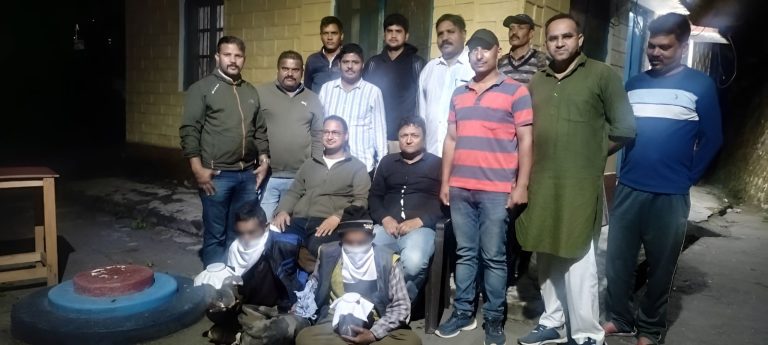 पहाड़ो में सक्रिय वन्यजीव तस्कर !भालू की पित्ती के साथ