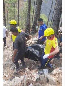 रुद्रप्रयाग :ग्रामीण क्षेत्र से जाती हाईटेंशन लाईन ने ले ली