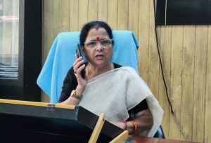 2 वर्ष से कम उम्र के बच्चे को पिता ने