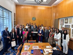 अंतर्राष्ट्रीय योग दिवस पर संयुक्त राष्ट्र और विश्व बैंक मुख्यालय