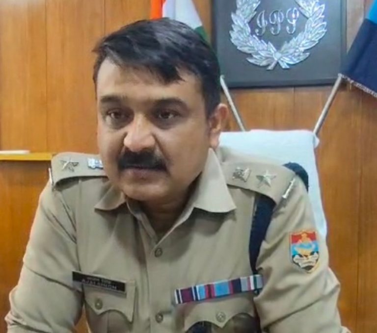 अनधिकृत रूप से ब्याज पर पैसा देने वालों पर भी