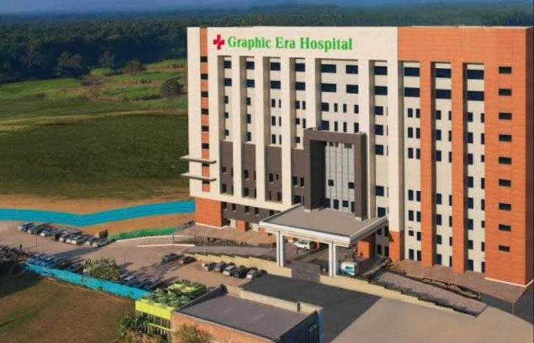 ग्राफिक एरा अस्पताल ने ओपीडी व सर्जरी निशुल्क - my