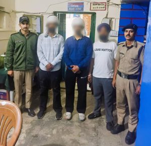 चारधाम यात्रा मार्ग पर यात्रियों के साथ अभद्रता करने वाले