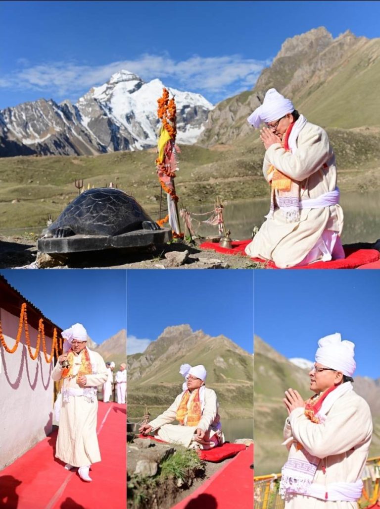 भगवान भोलेनाथ की पावन धरा पर आने वाले पर्यटक, श्रद्धालु