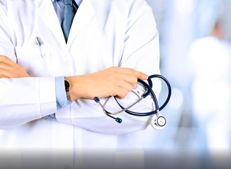 स्वास्थ्य विभाग को नहीं मिल रहें डॉक्टर, लगता हैं हो