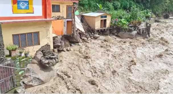 Devastation after cloudburst in Tehri, 16 buildings buried under rubble; two dead and mother-daughter missing