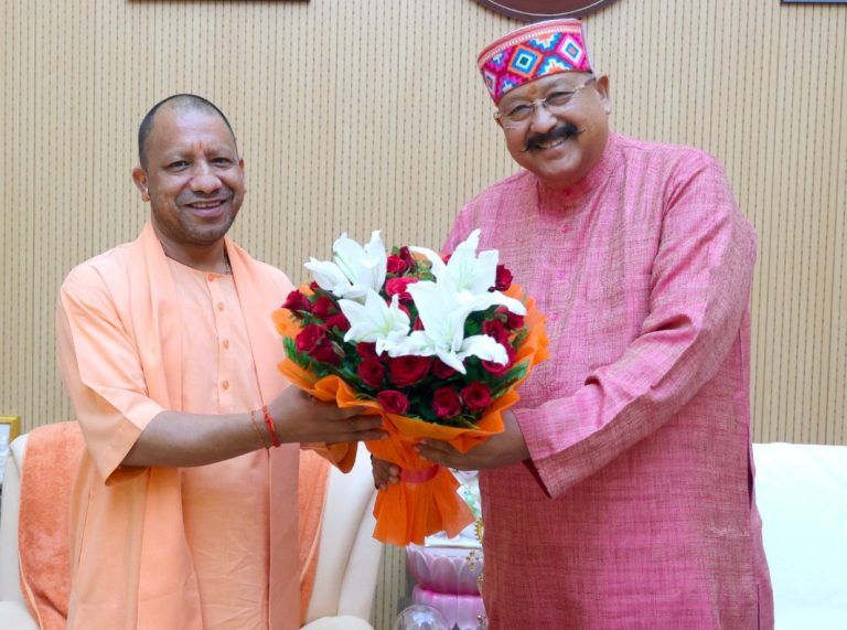 *महाराज की यूपी के सीएम योगी से शिष्टाचार भेंट*