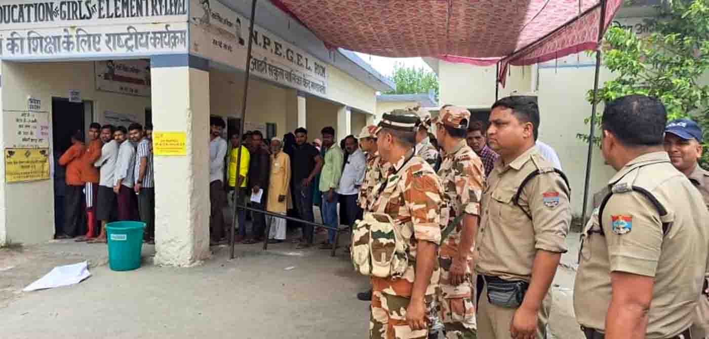 67.28 & 47.68 % voter turnout in Manglaur & Badrinath