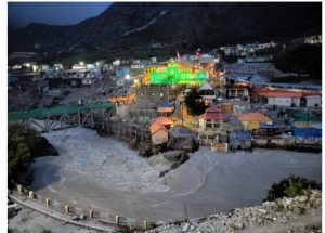 Big breaking :खतरे के निशान से ऊपर अलकनंदा ,बद्रीनाथ में
