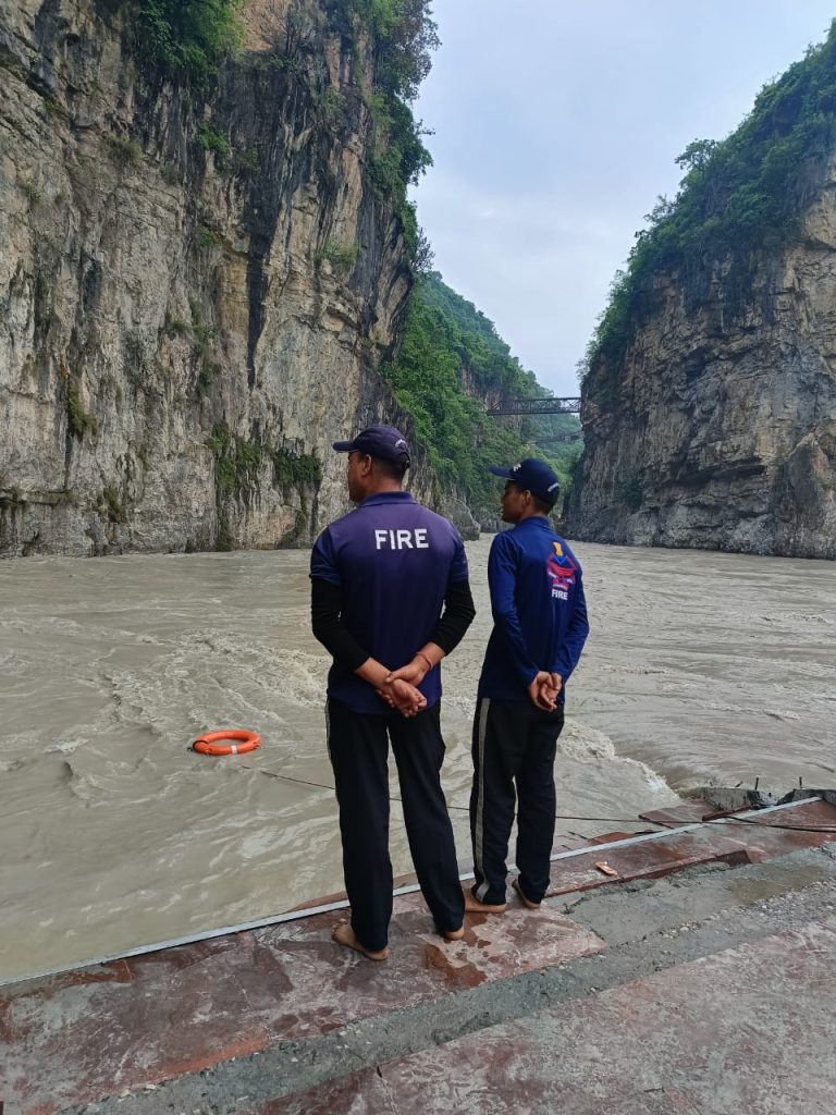 उत्तराखंड -भारी बारिश से राज्य में जनजीवन अस्तव्यस्त : अधिकाश