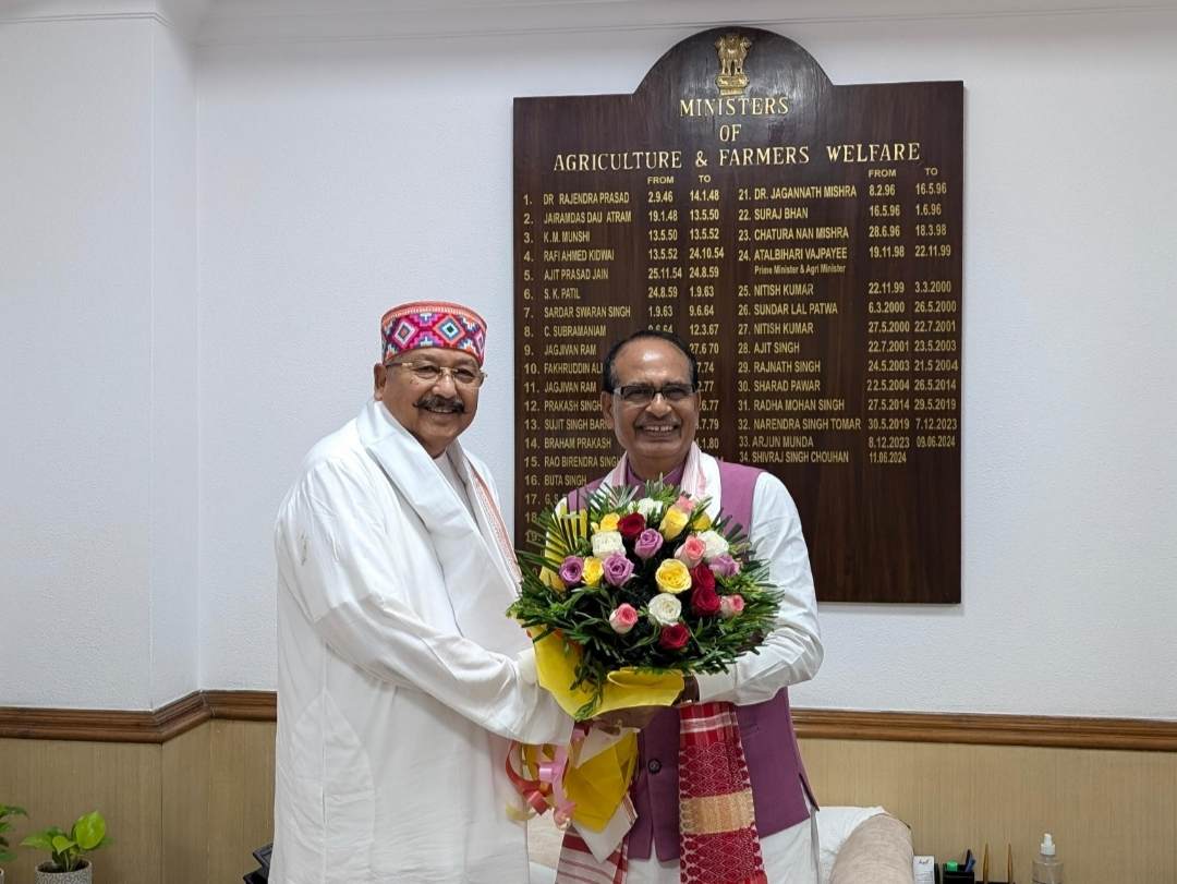 केंद्रीय कृषि मंत्री शिवराज से मिले महाराज - my uttarakhand