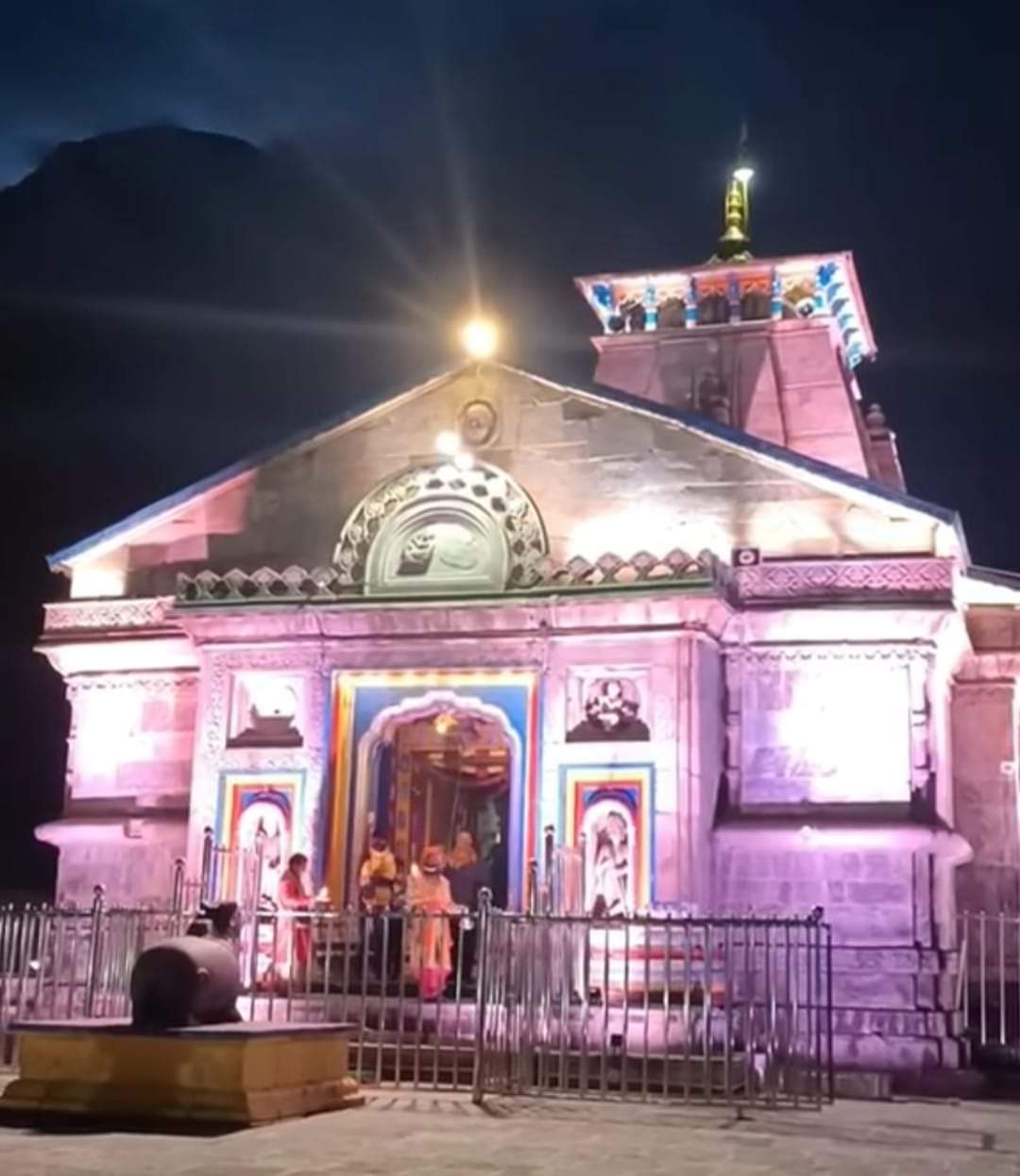 जनपद रुद्रप्रयाग -केदारनाथ मार्ग पर फटा बादल ! हालत काबू