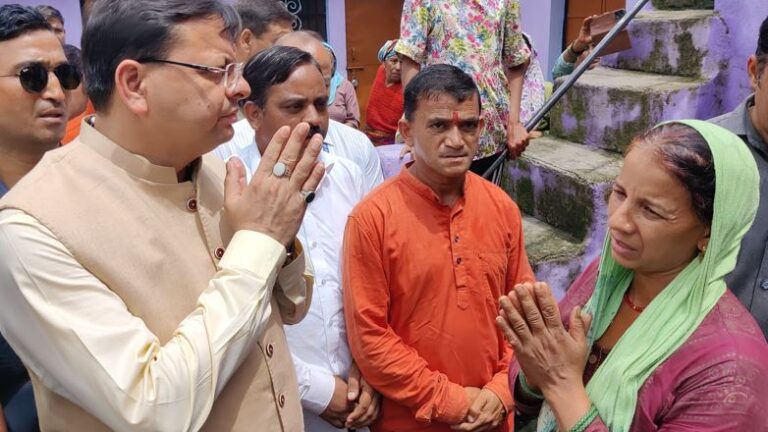 सीएम धामी ने टिहरी के आपदा पीड़ितों को दी सांत्वना