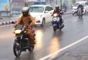 उत्तराखंड में भारी बारिश का अलर्ट:चेतावनी- नदी, नालों के पास