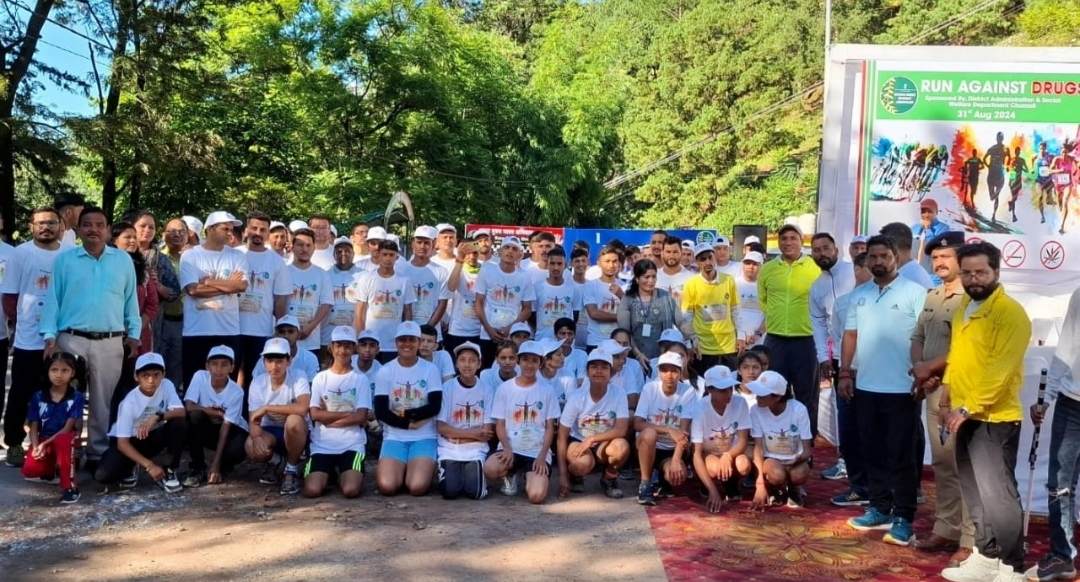 नशा मुक्ति अभियान के लिए आयोजित हुई मैराथन दौड़ -