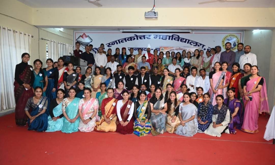 पीजी कॉलेज गोपेश्वर में आयोजित हुआ युवा संसद, कई मुद्दों