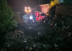 बारिश से उफान पर गाड़-गदेरे, कई वाहन मलबे में दबे,