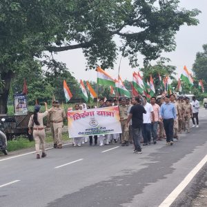 ब्रेकिंग- मल्हान रेंज में धूमधाम से निकाली गई तिरंगा यात्रा