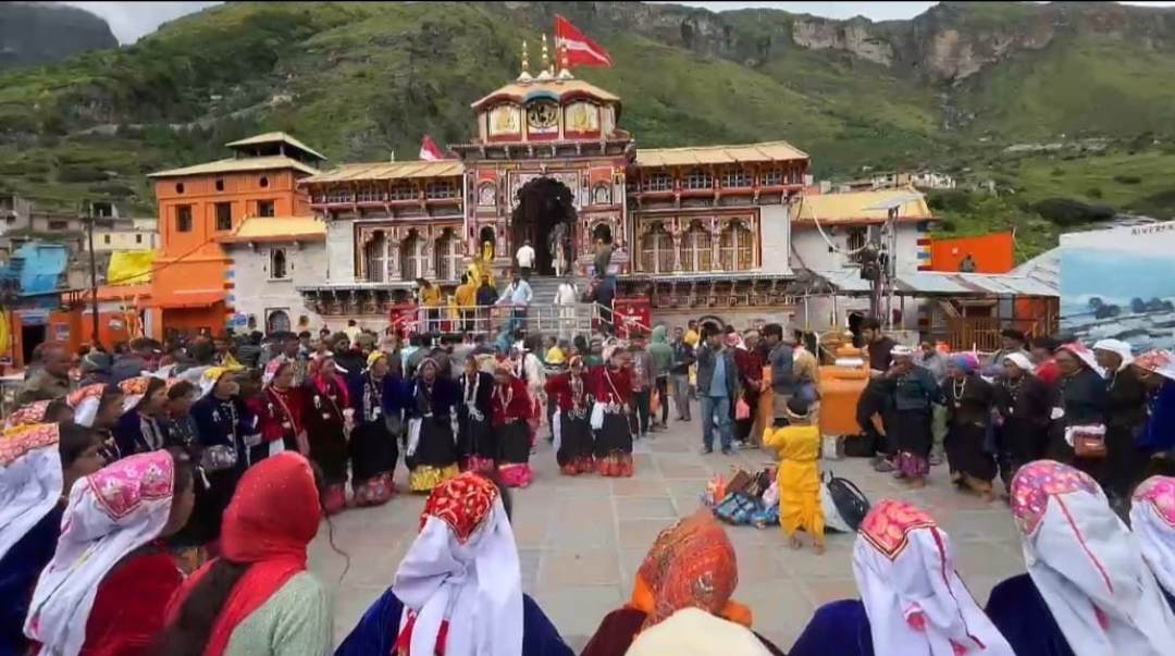 श्री बदरीनाथ धाम में धूमधाम से मनायी जा रही श्रीकृष्ण