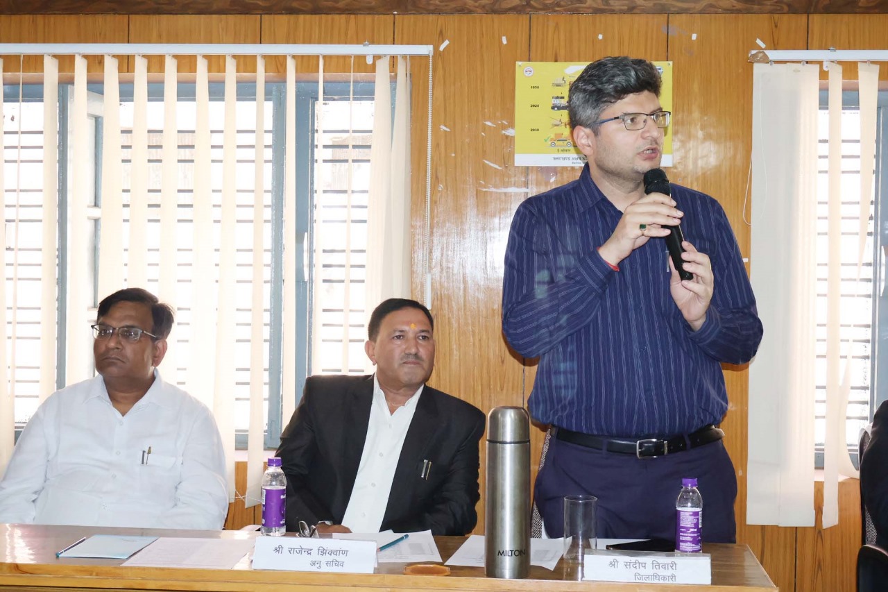 मानवाधिकार आयोग ने 21 परिवादों की सुनवाई कर 2 का