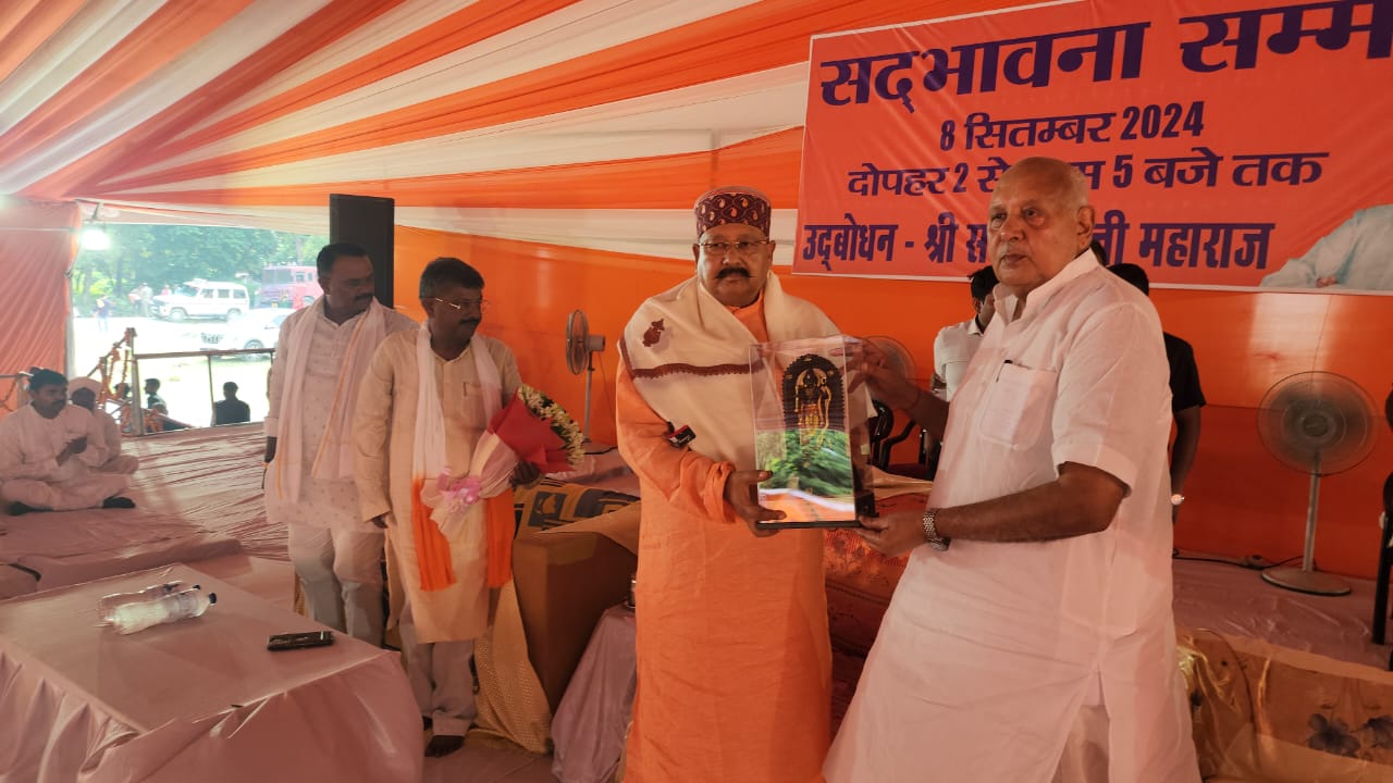 सनातन धर्म पर चोट करने वालों को जरूरी है जवाब