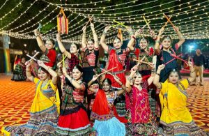 डबल्यूआईसी इंडिया ने रंगारंग डांडिया नाइट के साथ मनाई नवरात्रि