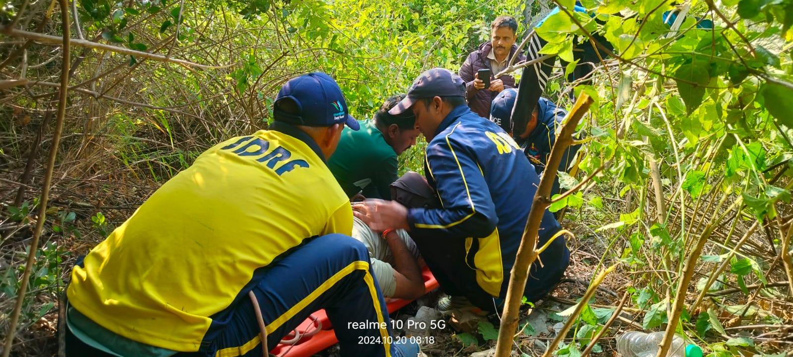 बडोली गांव के पास वाहन हुआ दुर्घटनाग्रस्त - my uttarakhand