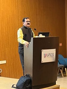 बॉलीवुड के उम्मीदवारों को यूपीईएस में रागों पर ज्ञानवर्धक चर्चा