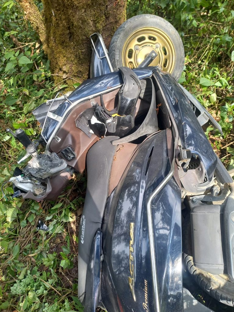 मसूरी रोड पर स्कूटी का एक्सीडेंट ! एक छात्र की