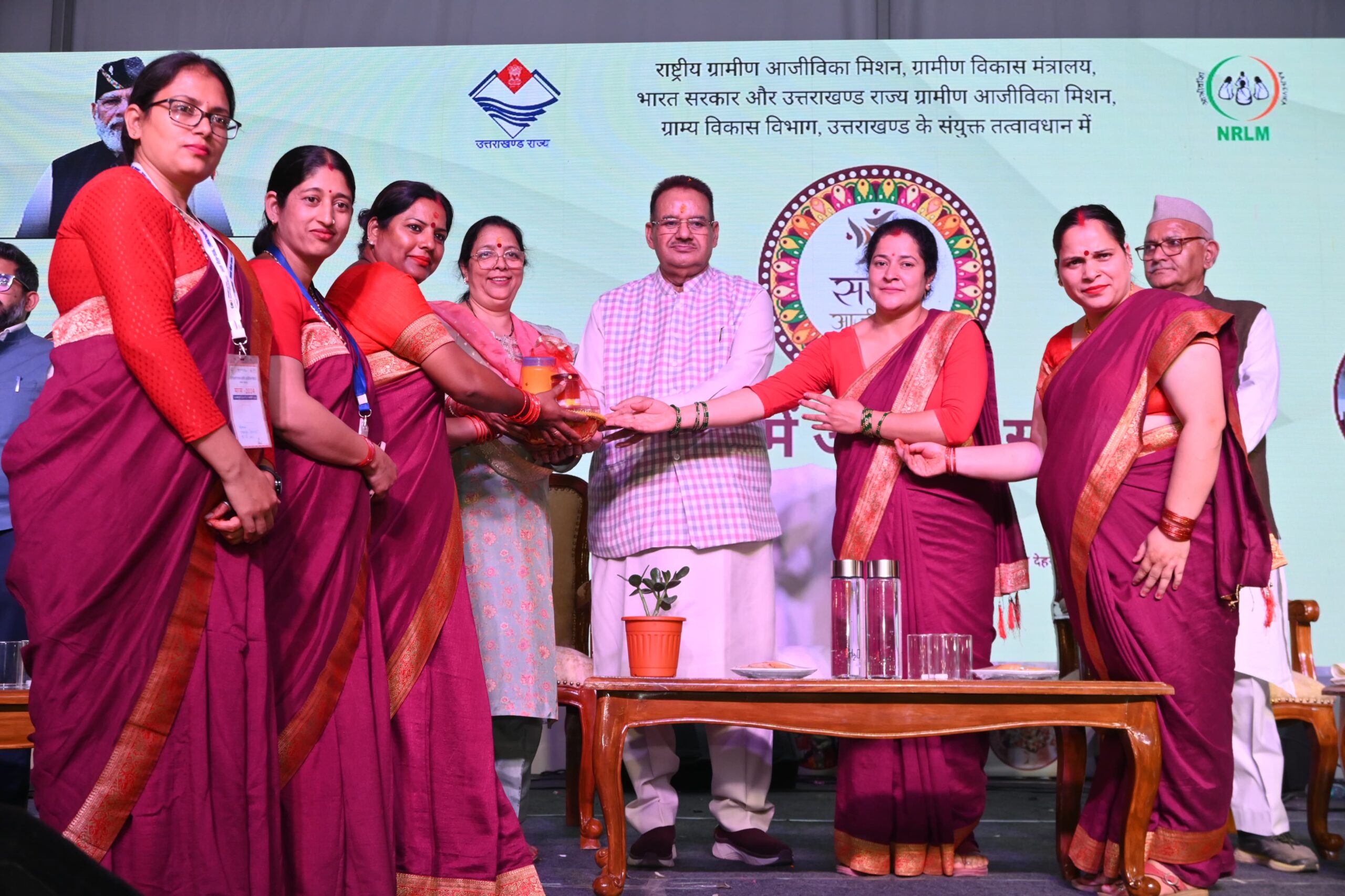 रेंजर्स ग्राउंड में आयोजित दस दिवसीय सरस मेला – 2024