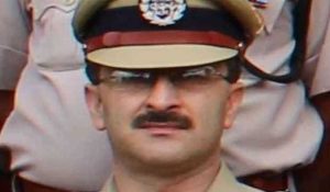 उत्‍तराखंड डीजीपी की रेस में आया एक और आइपीएस का