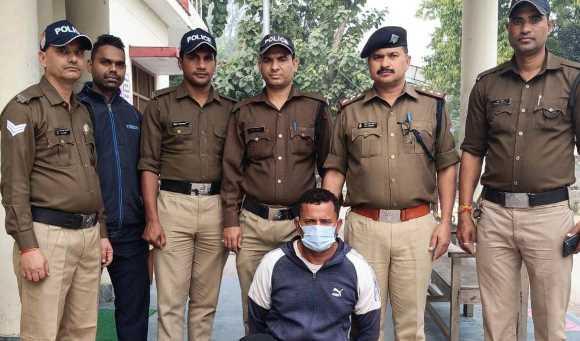 Uttarakhand police arrested a history sheeter with a bounty of Rs 20,000, who was absconding for a long time