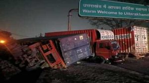 उत्तराखंड में बड़ा हादसा… छह गाड़ियां आपस में टकराकर पलटीं,