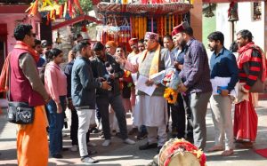 *झूठी अफवाह फैलाकर केदारनाथ धाम पर बेवजह राजनीति कर रही