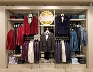 पीटर इंग्लैंड के ‘द बॉलीवुड वेडिंग’ कलेक्शन को फेमस इंडियन