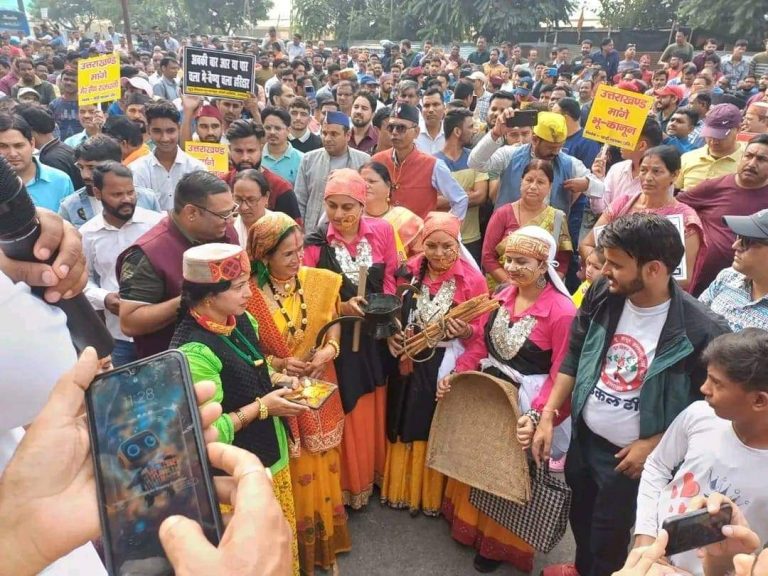सशक्त भू कानून को लेकर हरिद्वार में उमड़ा जनसैलाब, -